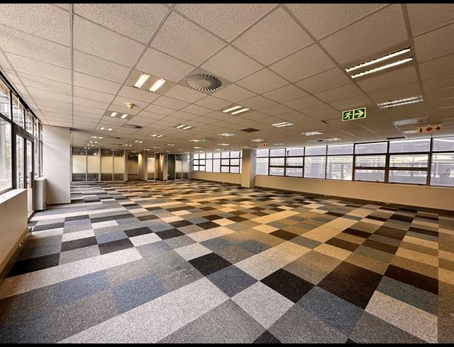 698M² OFFICE TO LET IN ROSEBANK